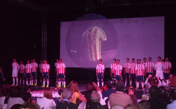 Presentación Playera 2014 - Chivas